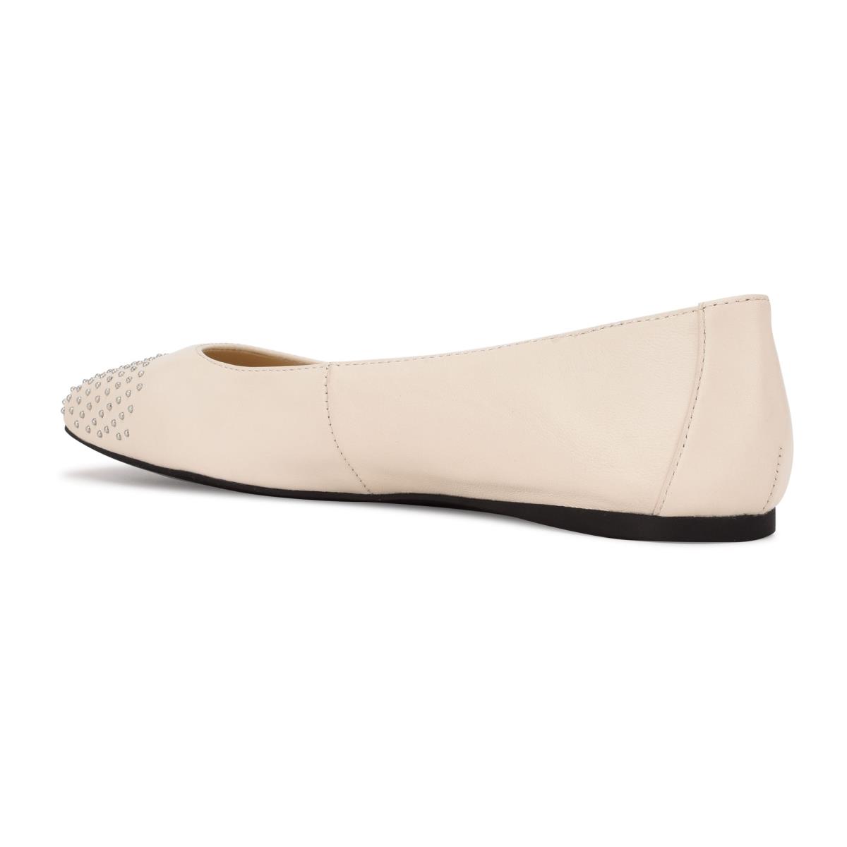 Ballerinas Nine West Aloha Studded Square-Puntera Mujer Creme | 8534EWRMI